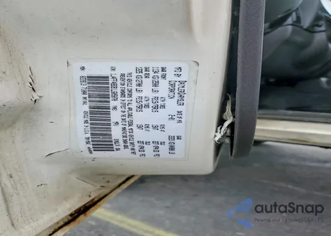 2001 Jeep Cherokee Sport from USA, damaged, VIN 1J4FF48S91L605070